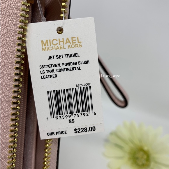 Michael Kors Kenly Large NS Tote And Wallet - Picture 6 of 11